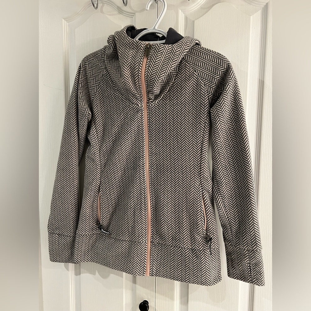 BENCH Zip Up